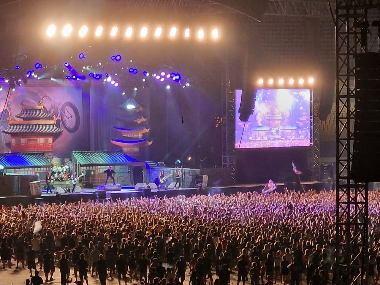 MAIDEN-3.jpg