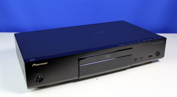 pioneer_bdp450_front3.jpg