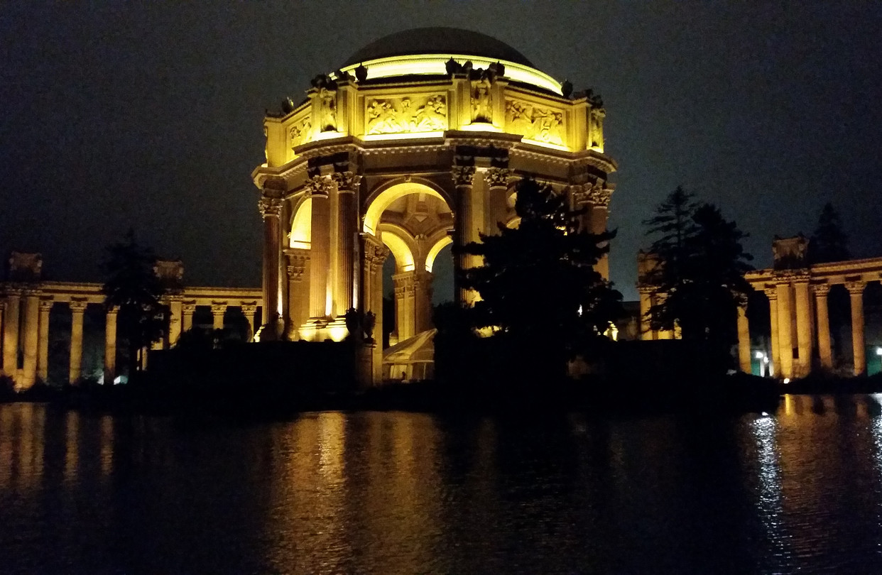 BN-EO489_PALACE_GR_20140916210031.jpg