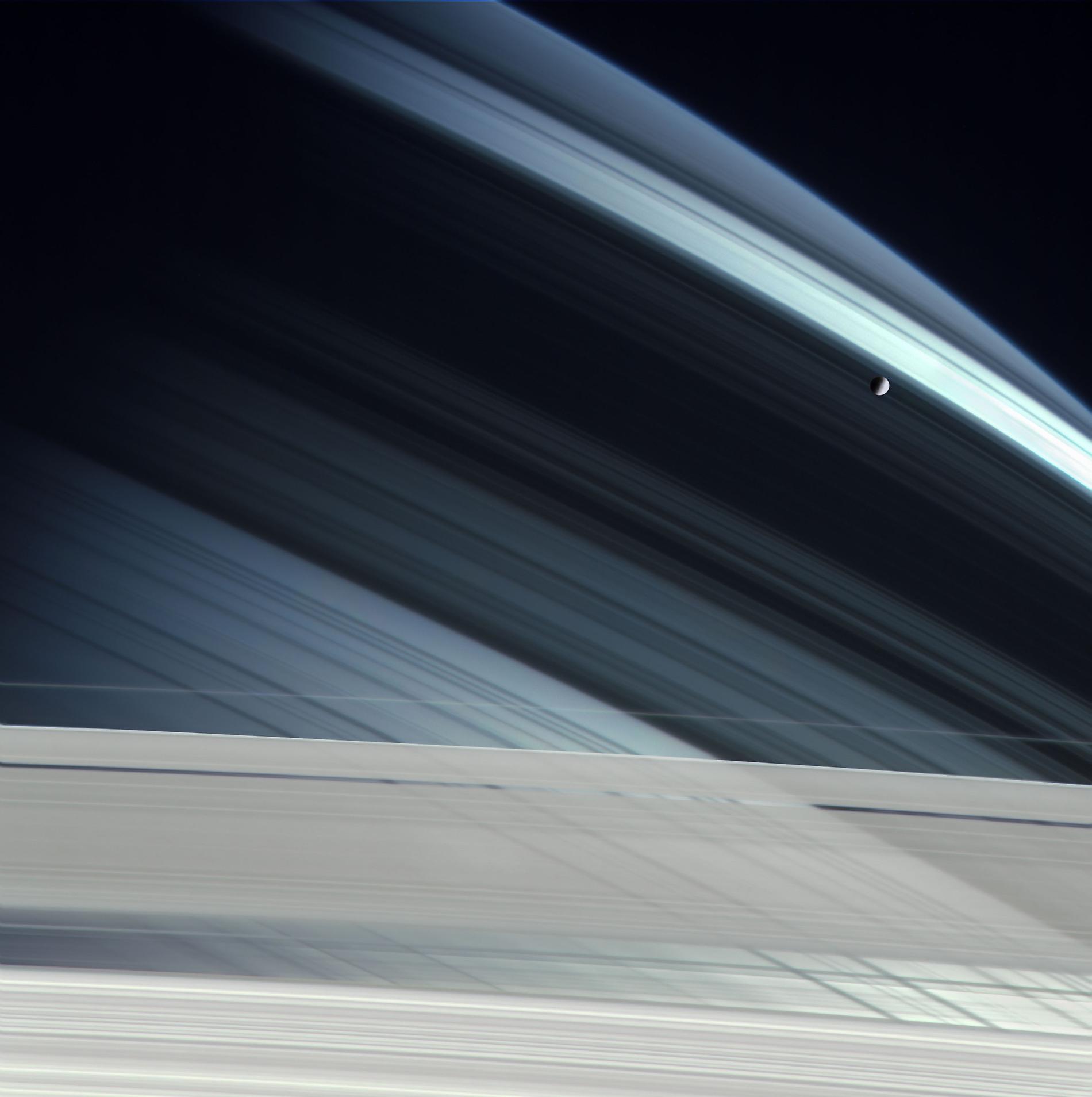 mb_mimasabovesaturn04_12_hr0.jpg