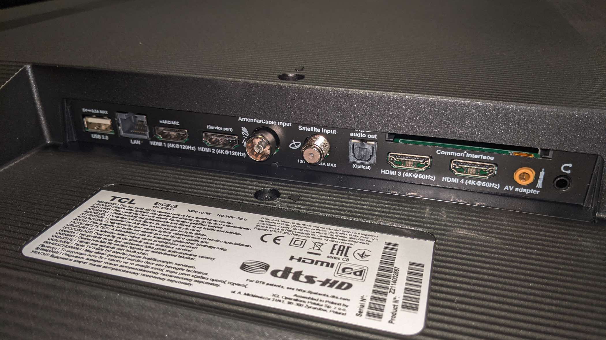 TCL-65C825-aansluitingen.jpg