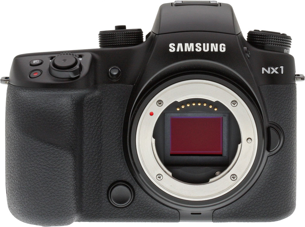 Z-SAMSUNG-NX1-FRONT.JPG