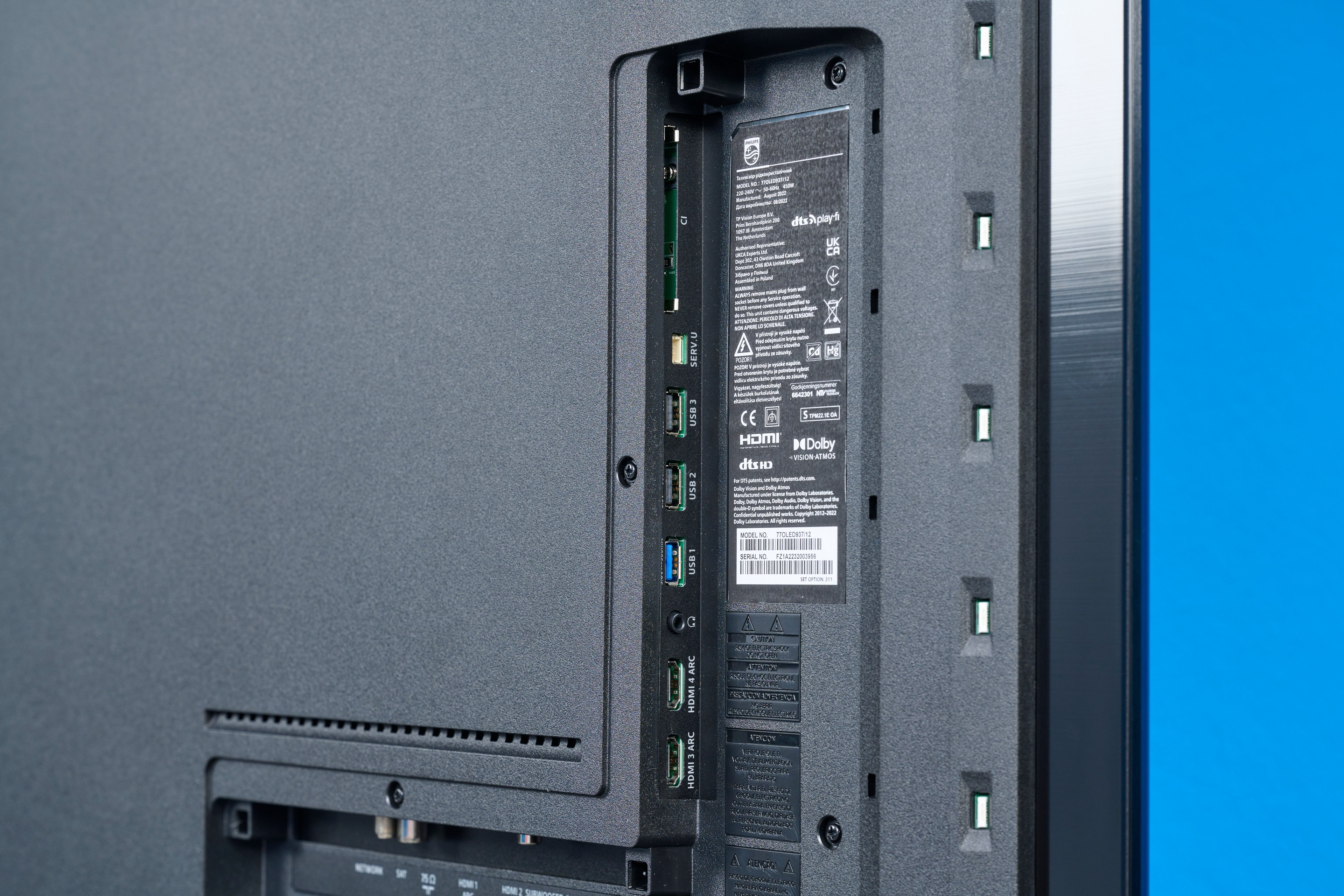 philips-oled937-77-anschluesse2.jpg