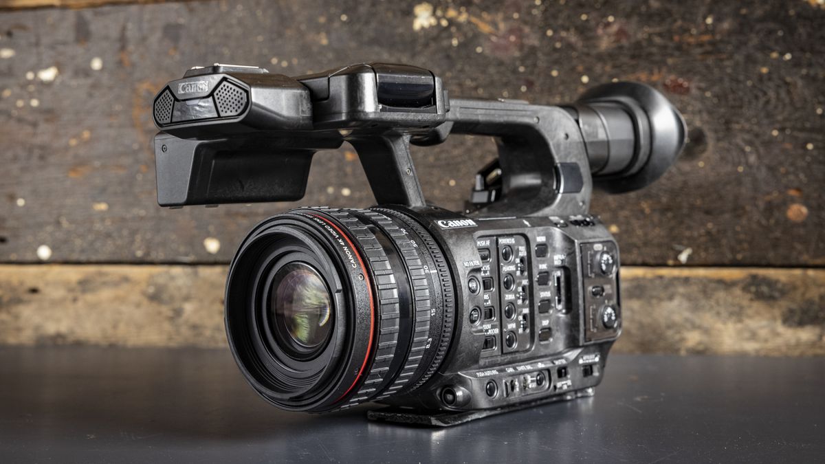 www.digitalcameraworld.com