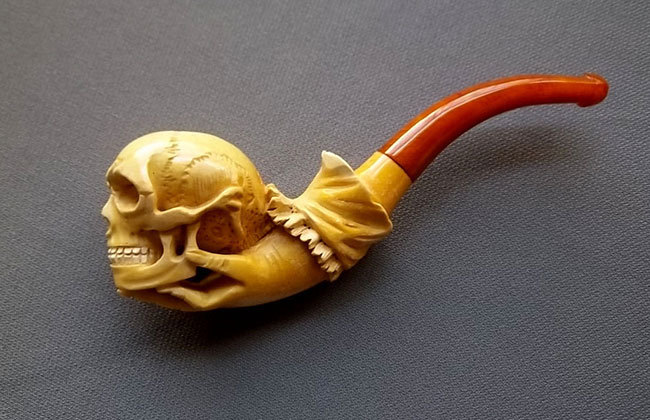 Meerschaum-Pipe-marijuana.jpg