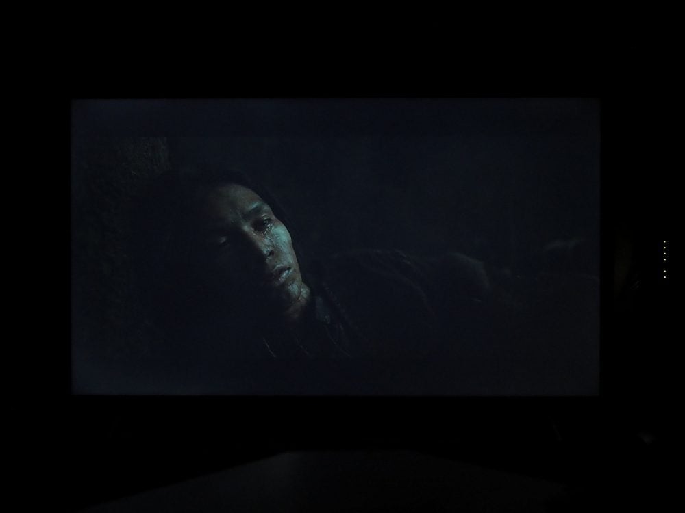 recenzja-sony-55x80j-scena-z-filmu-zjawa.jpg