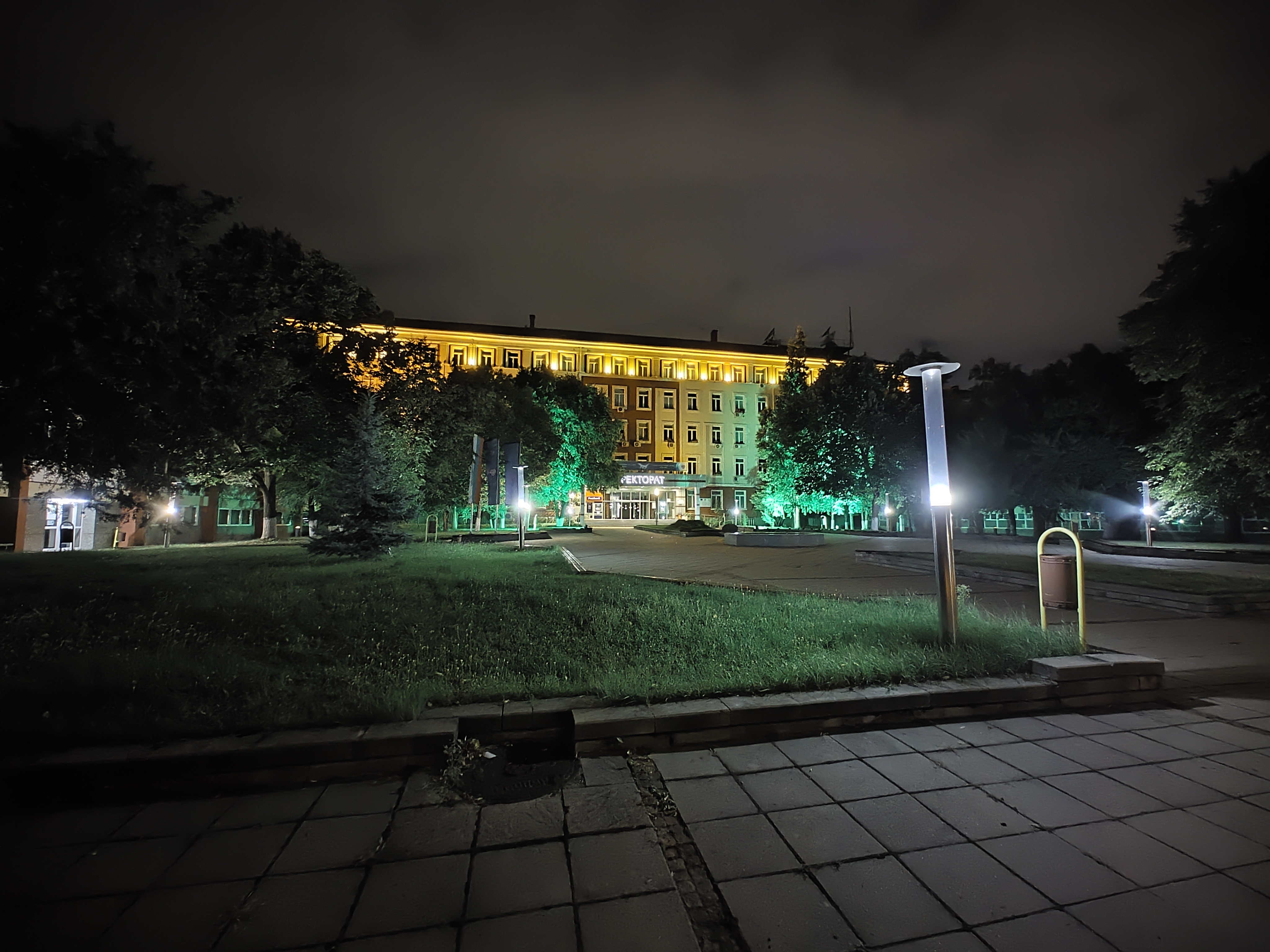 gsmarena_007.jpg