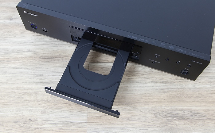 Pioneer-UDP-LX500-Disc-Schublade.jpg