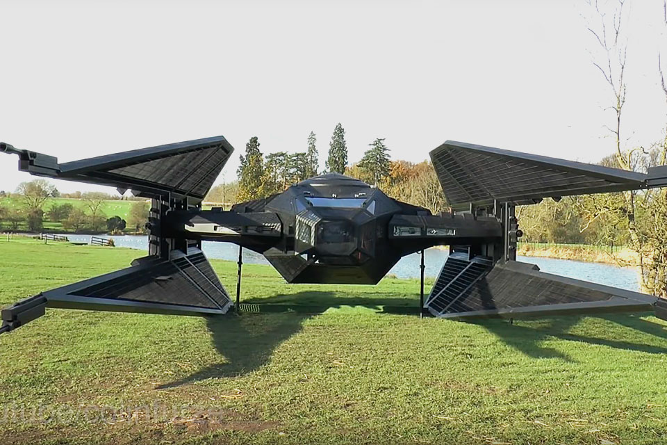 life-size-tie-fighter.jpg