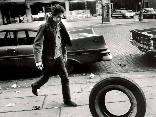 Rock-Roll-Bob-Dylan-1.jpg