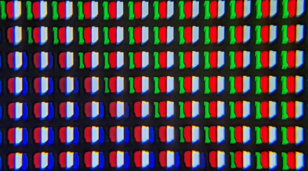 LG-OLED65C16LA-pixels-1080x600.jpg