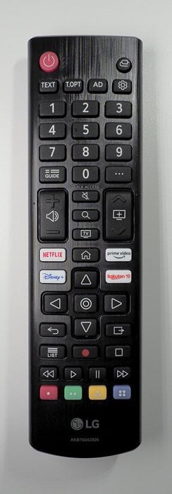 02b-LG-43UR78003-pilot.jpg