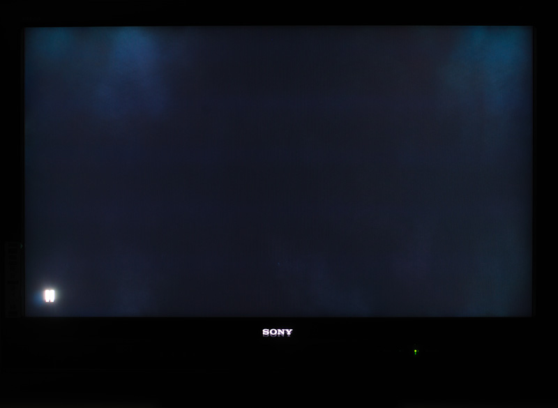 Sony_KDL-46W4500_clouding.jpg