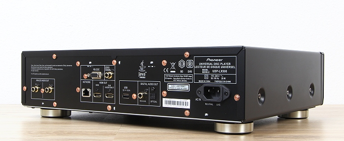 Pioneer-UDP-LX500-Rueckseite-Seitlich1.jpg