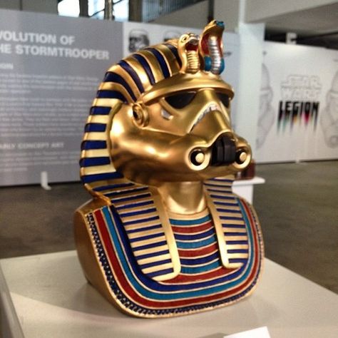 e7612d040c0617334dd936d66bd2fca0--star-war--installation-art.jpg