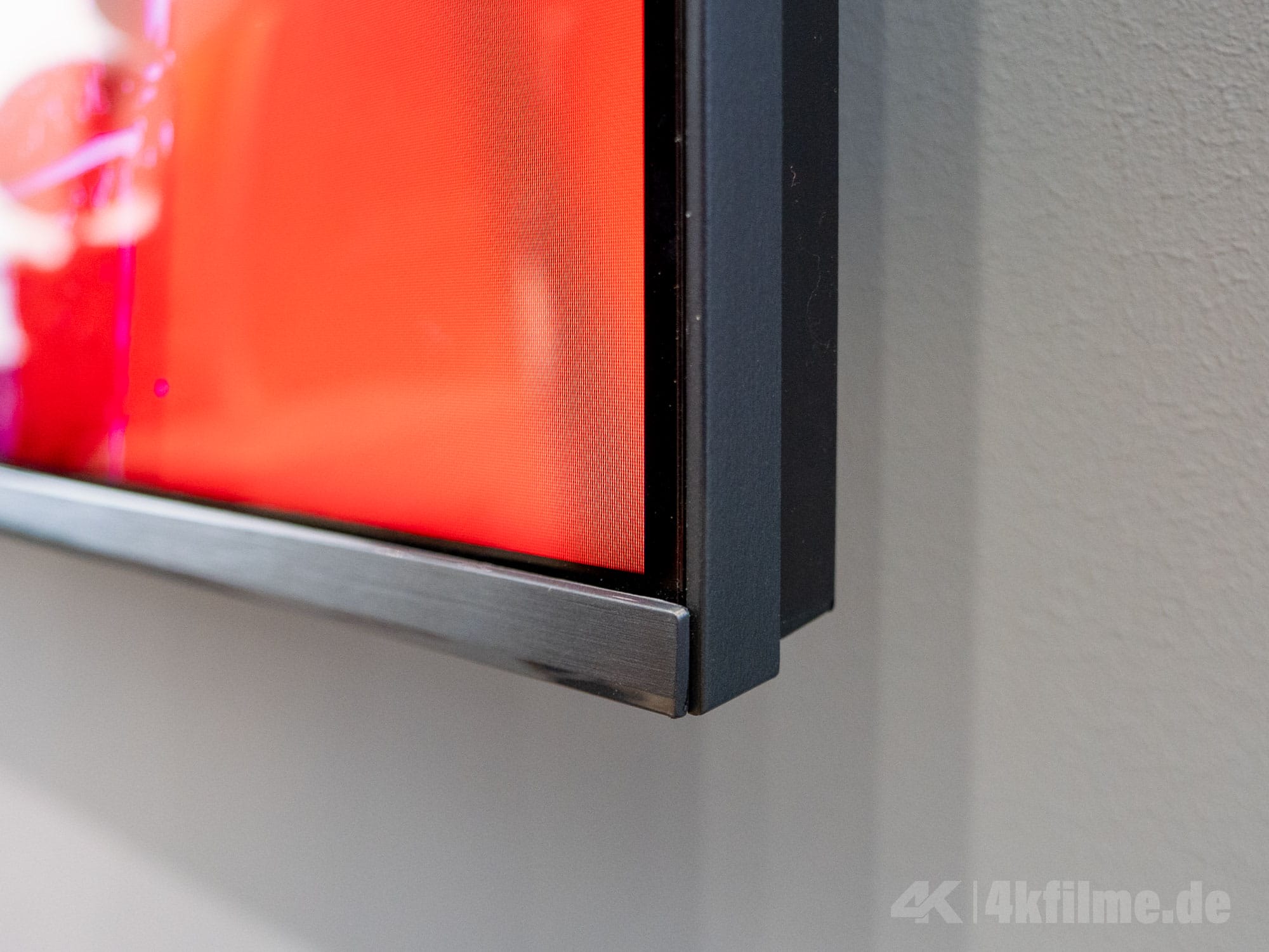rahmen-rm7l-4k-rgb-mini-led-tv_tcl.jpg
