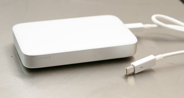 BuffaloMiniStationThunderbolt-2471_575px.jpg