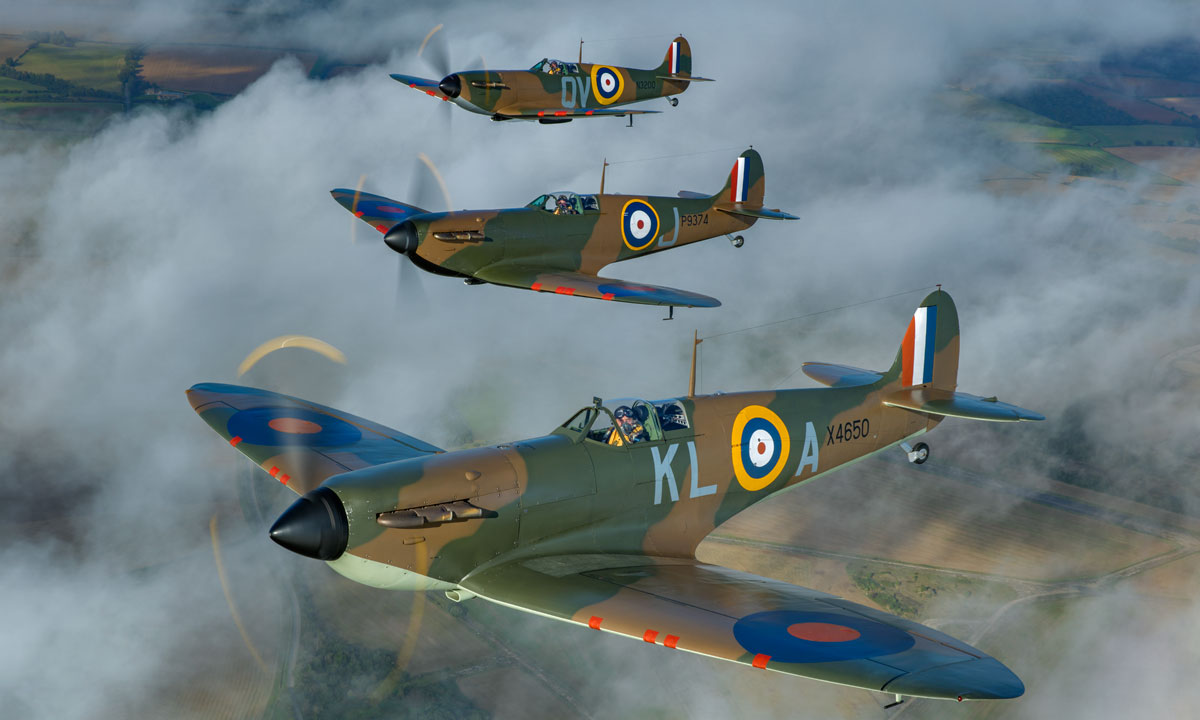 Spitfires-photo-John-Dibbs.jpg