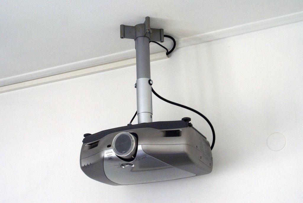 Bedroom_setup_zpsd5alilcd.jpg