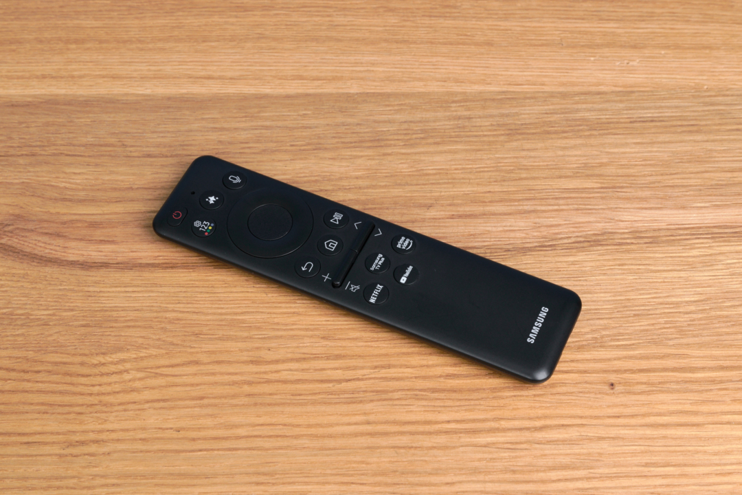 samsung-s95f-fernbedienung-1080x720.jpg