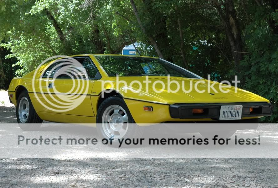 Lotus_Esprit_S1_1977_Fed.jpg