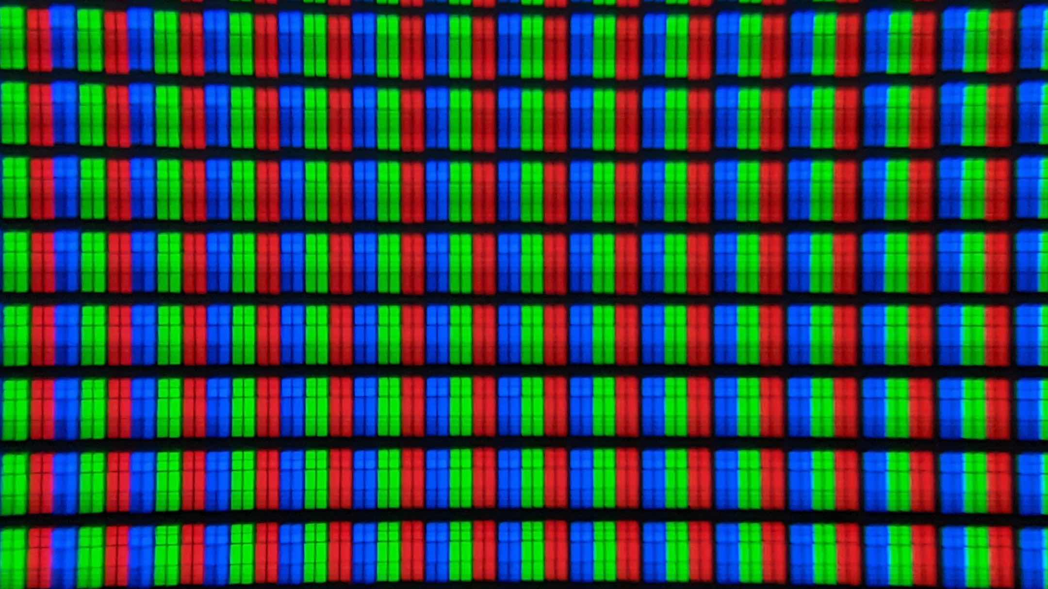 Samsung-QE65Q70A-pixels.jpg