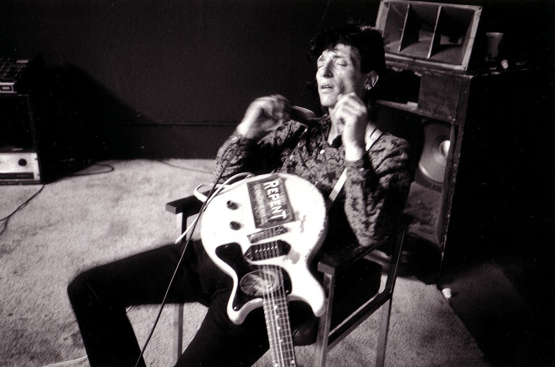 Johnny_thunders2.jpg
