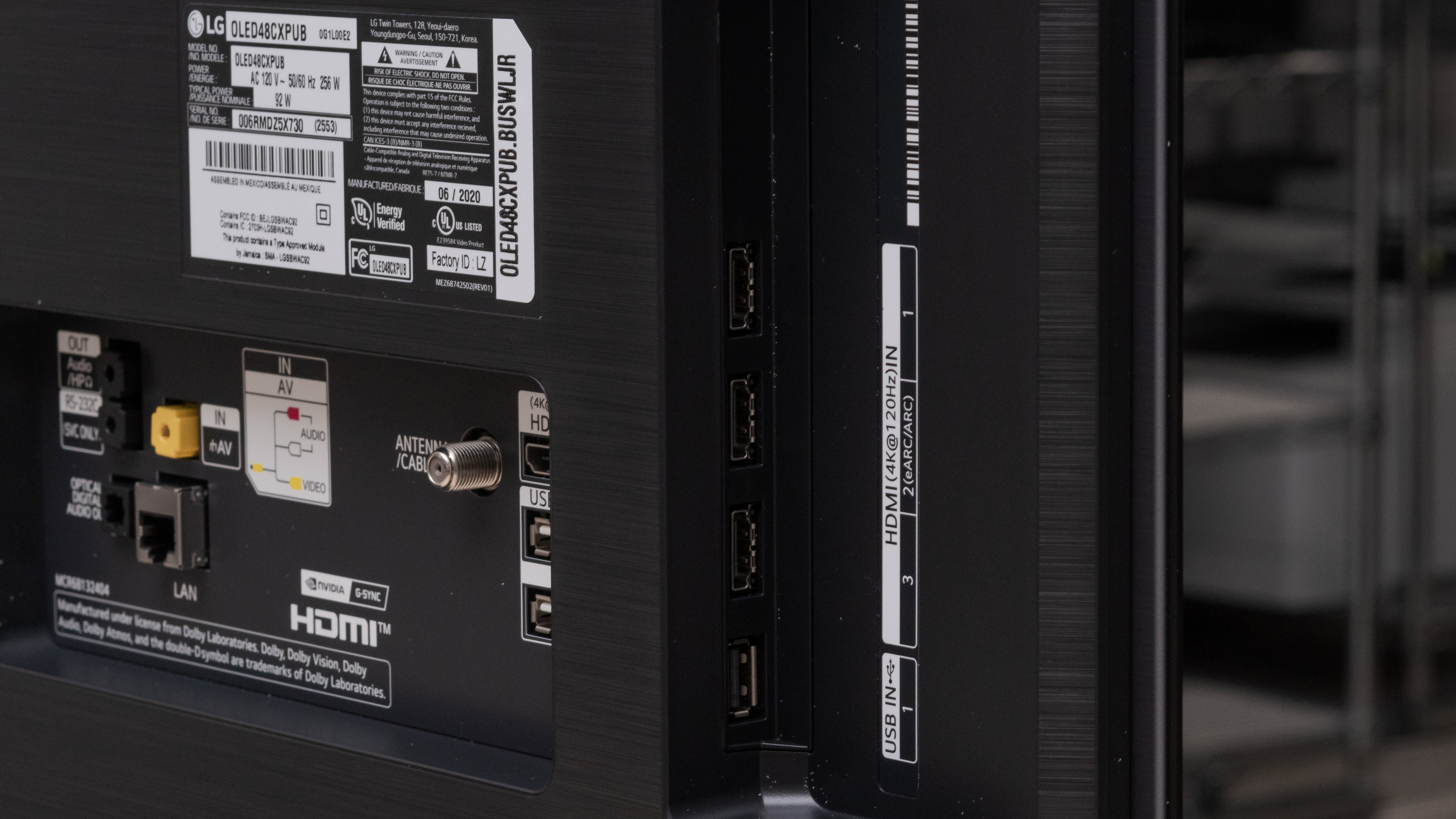 48-cx-oled-inputs-2-large.jpg