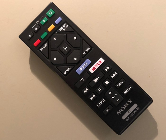 sony_x700_fernbedienung2.jpg