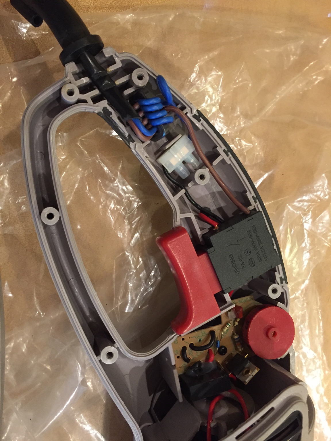 da15ae86f5bc56d316669a88137d31d1.jpg
