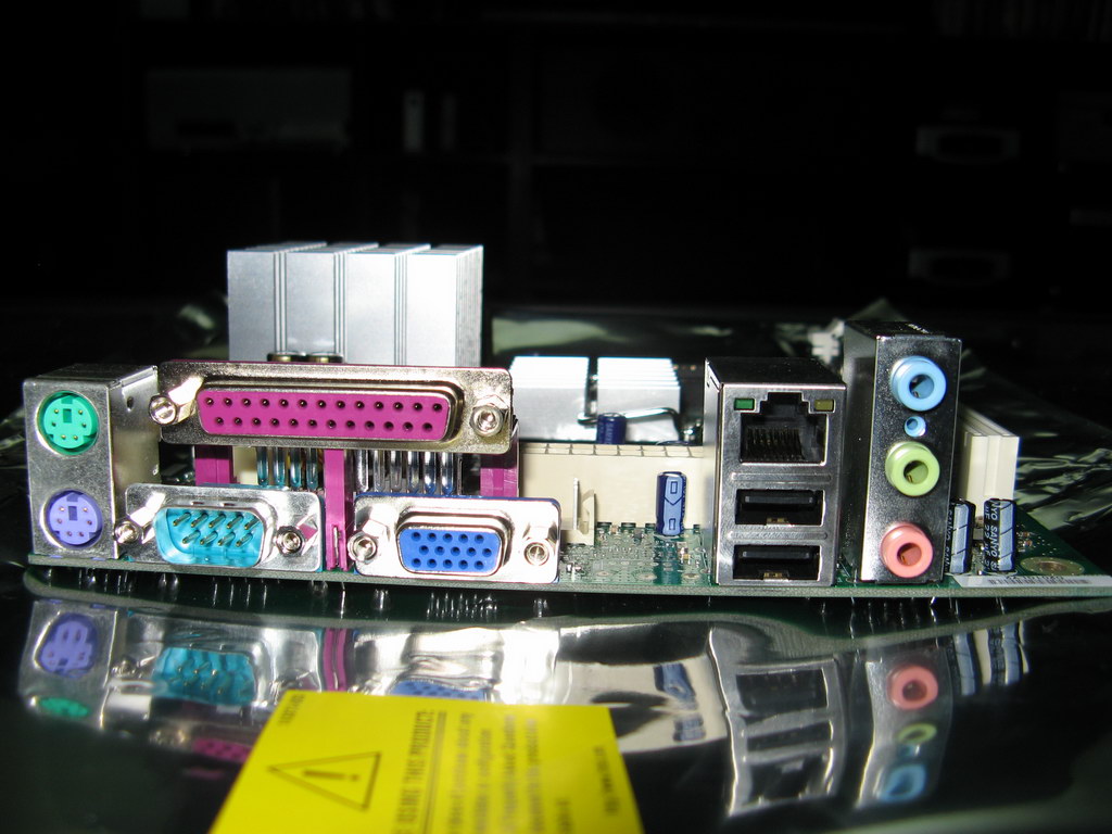 intel_mini_1719_resize.JPG