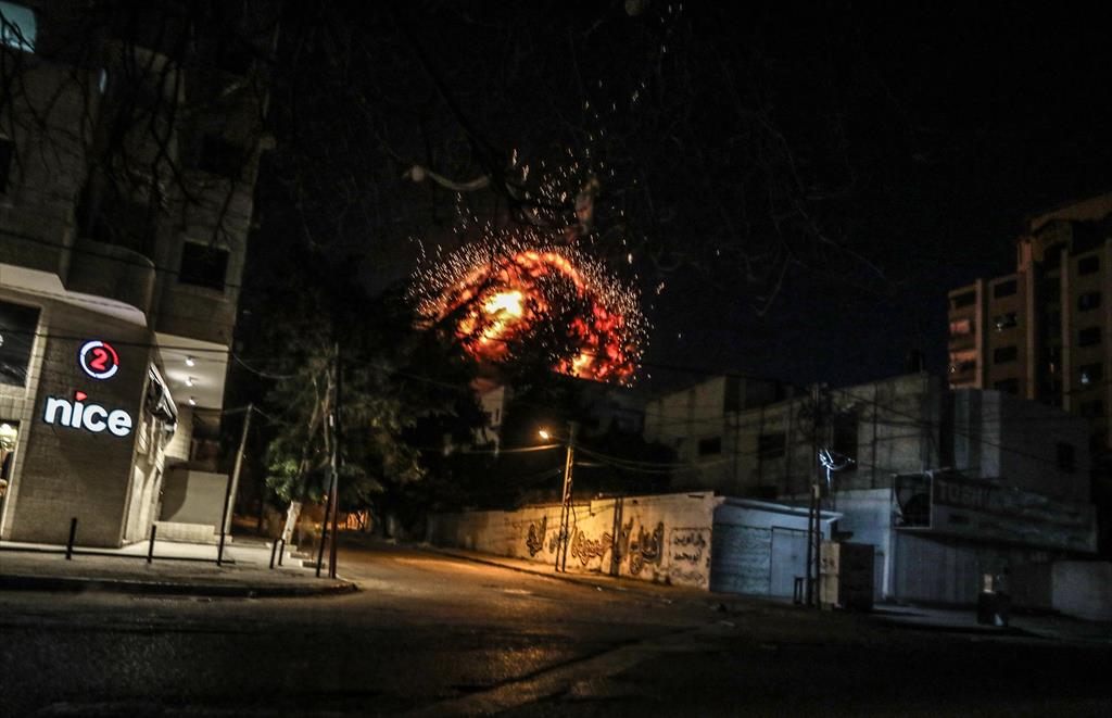 D5voOfdXkAAqGZX.jpg:large