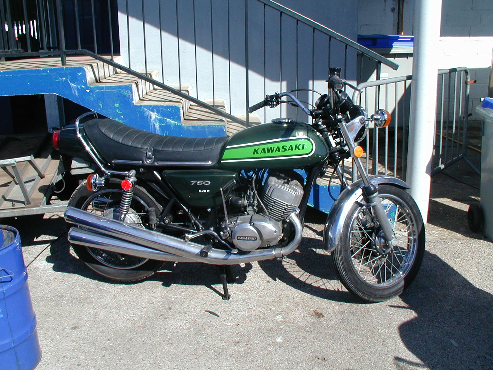 Kawasaki_750.jpg