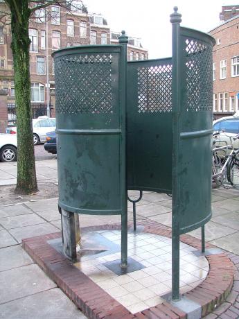 pissoir-amsterdam.jpg