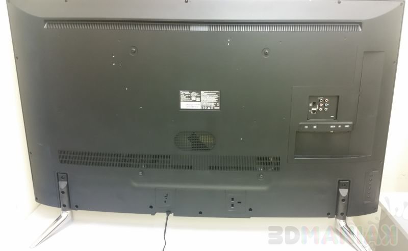 Panasonic-TX-55CR430E-13.jpg
