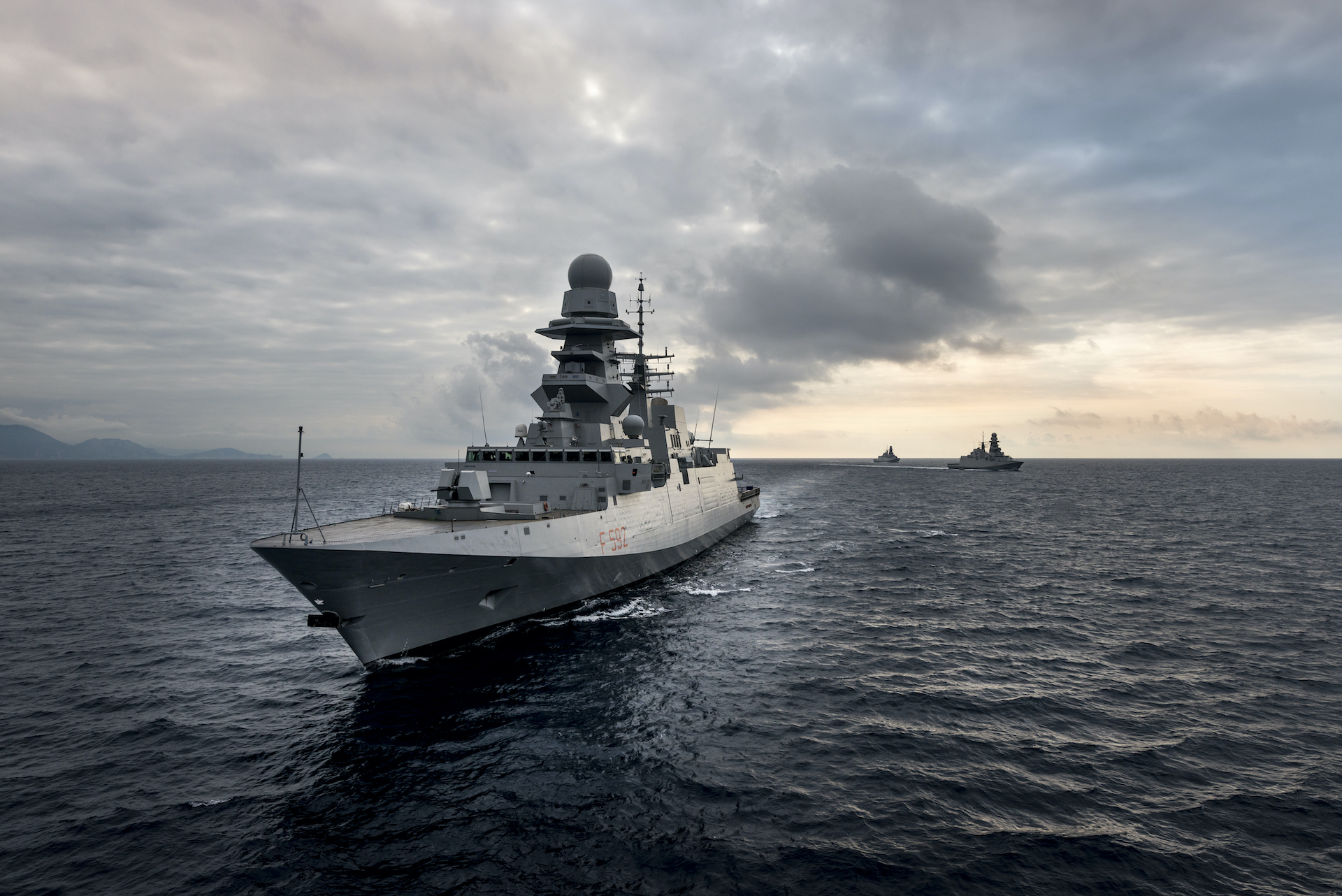 navaldefence.gr