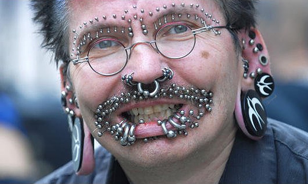World-Record-Most-Piercings-4.jpg
