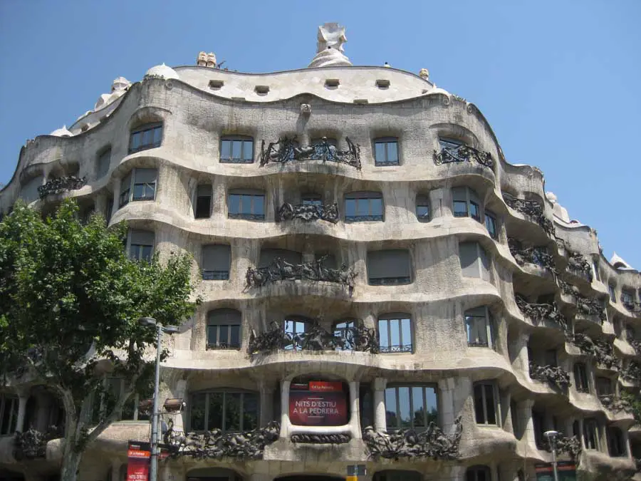casa_mila_a030711_1.jpg