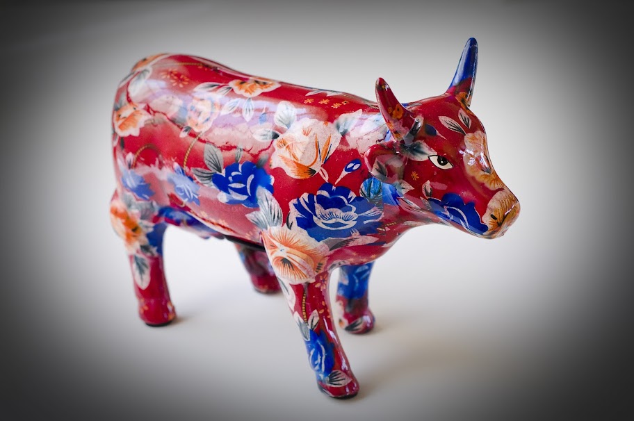 colorcow.jpg