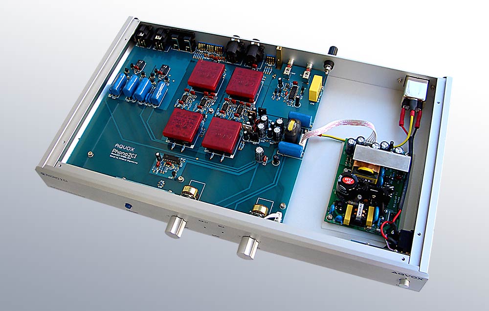 PHONO_int.jpg