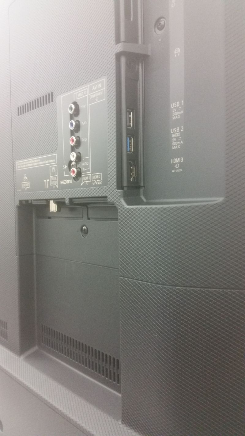 Panasonic-TX-55EX610E-4.jpg