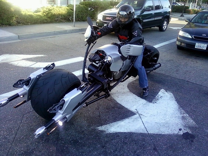 speeder-bike-replic-motorcycle-1.jpeg