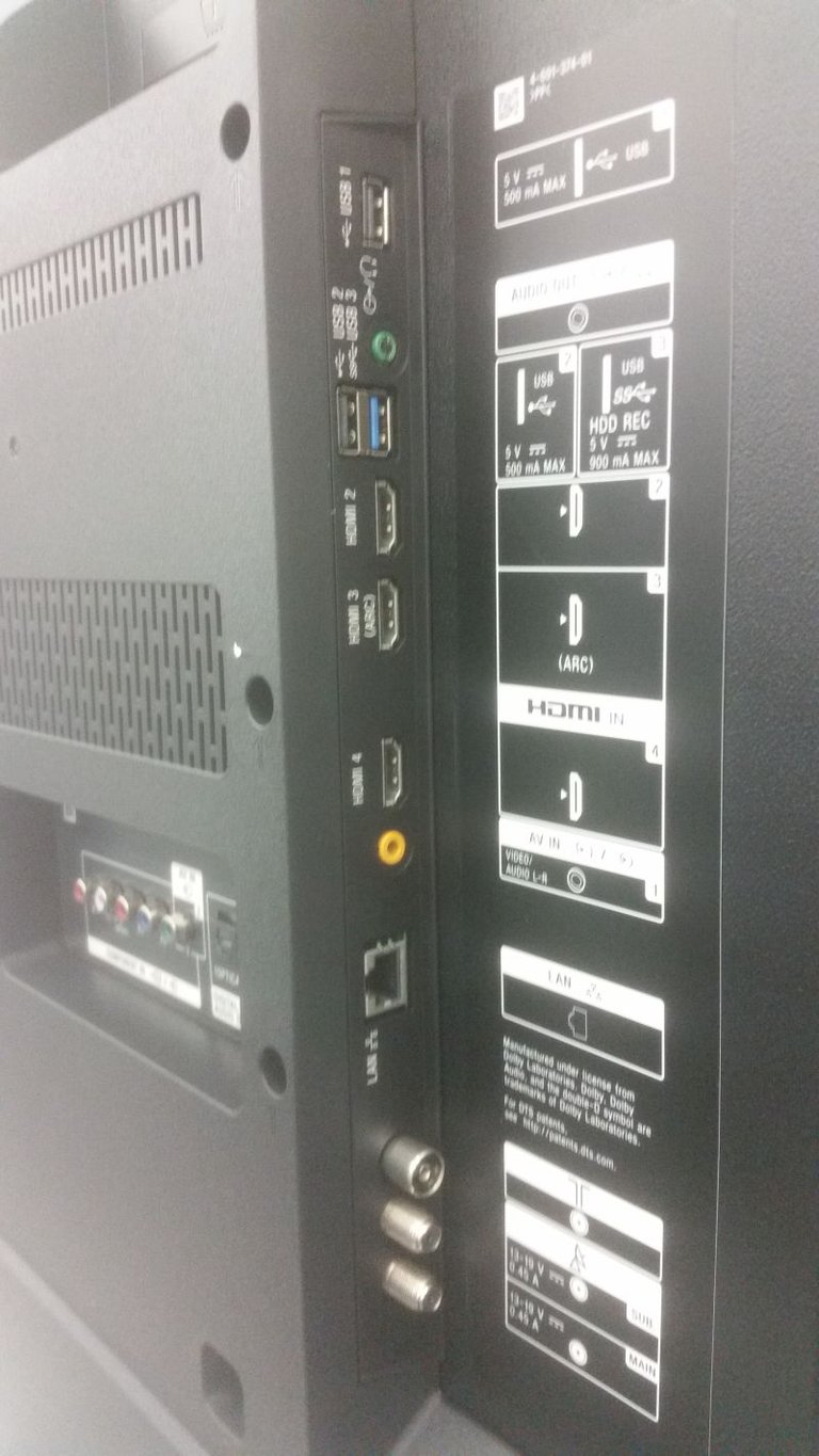 Sony-KD-55XE8596-3-medium_large.jpg