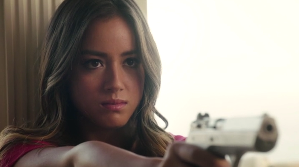 Skye-Chloe-Bennet-in-The-Asset.png