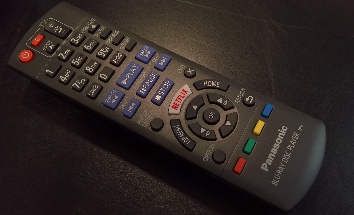 panasonic_ub700_013.jpg