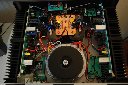 rotel-rb-1582-371024.jpg
