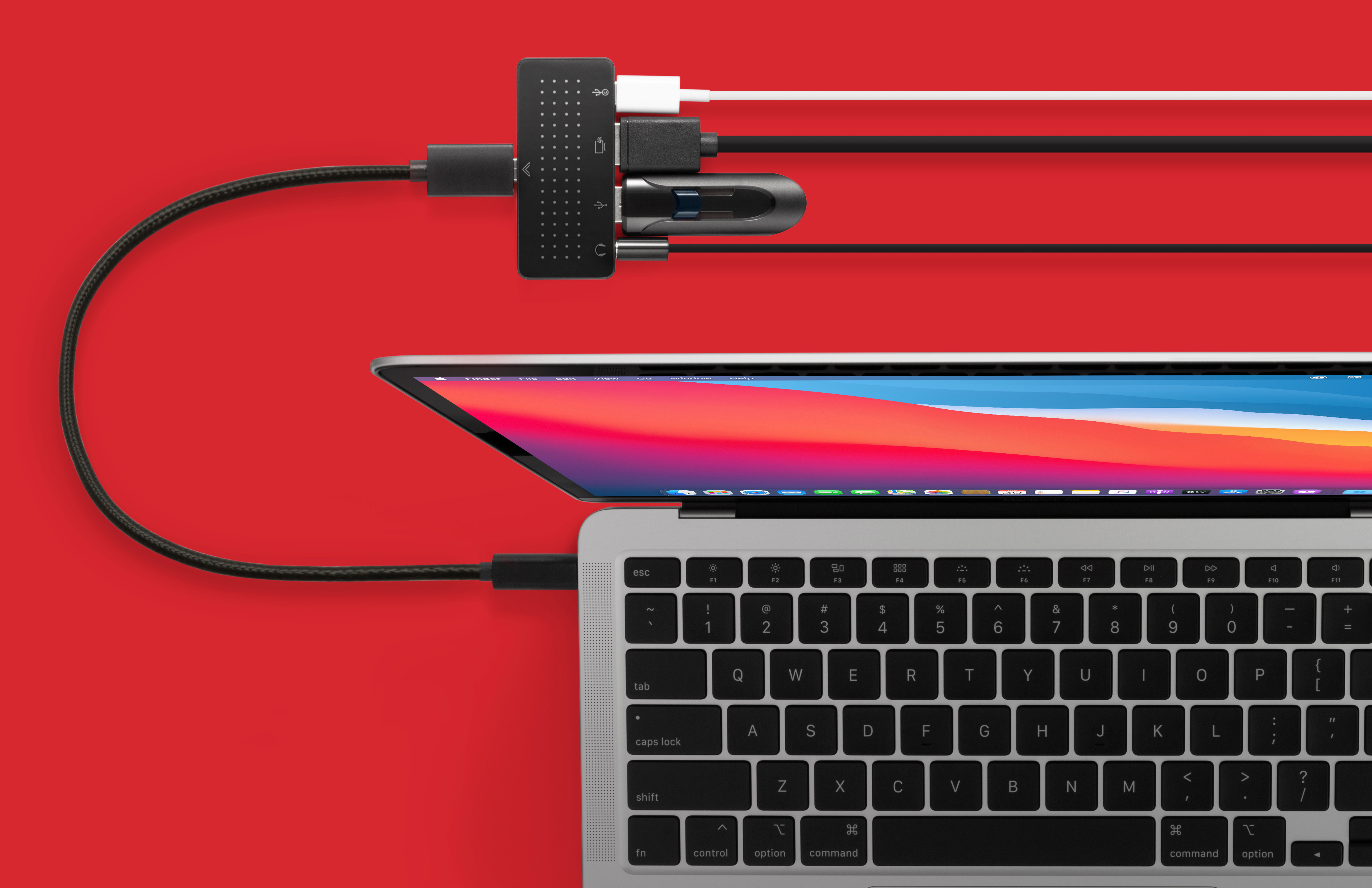 Twelve-South-StayGo-mini-USB-C-Hub-02.jpg