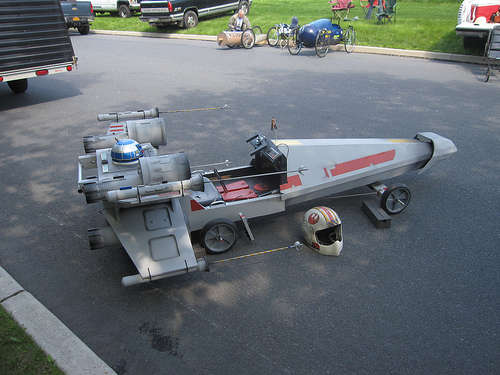 star_wars_x_wing_fighter_soapbox_derby_car_3.jpg