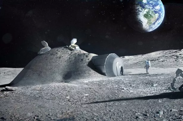 0_Moon.jpg