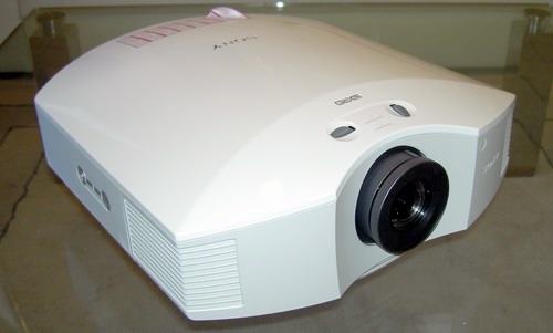 Sony_VPL-HW50_ES_Test_clip_image003.jpg